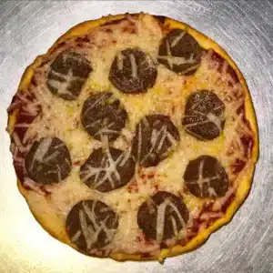 Vegan Pepperoni Pizza
